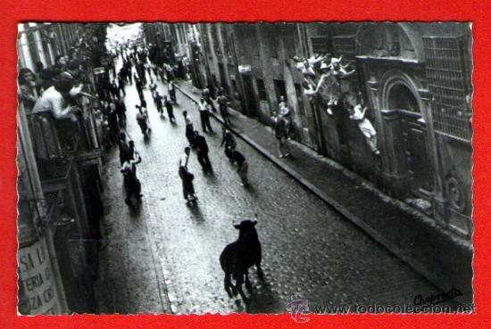 1958: fotografía postal de Fiesta San Fermín, Pamplona.